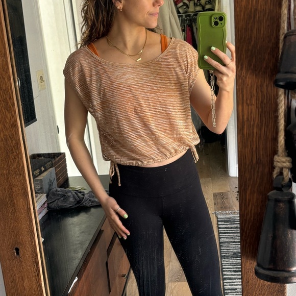 New! Free People movement cinched waist muscle tee w/back cutout - Picture 8 of 9